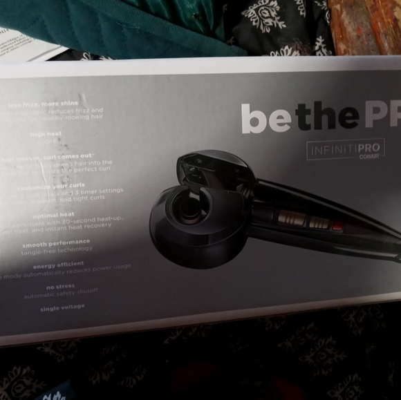 Curler - Picture 2 of 2